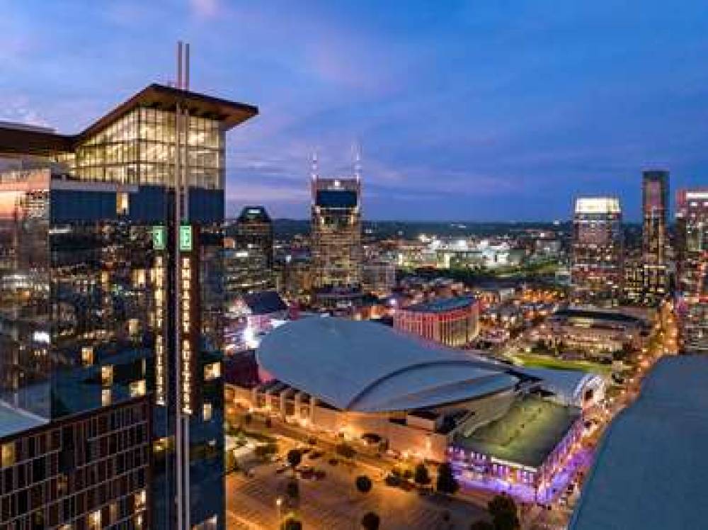 EMBASSY SUITES NASHVILLE DOWNTOWN 1