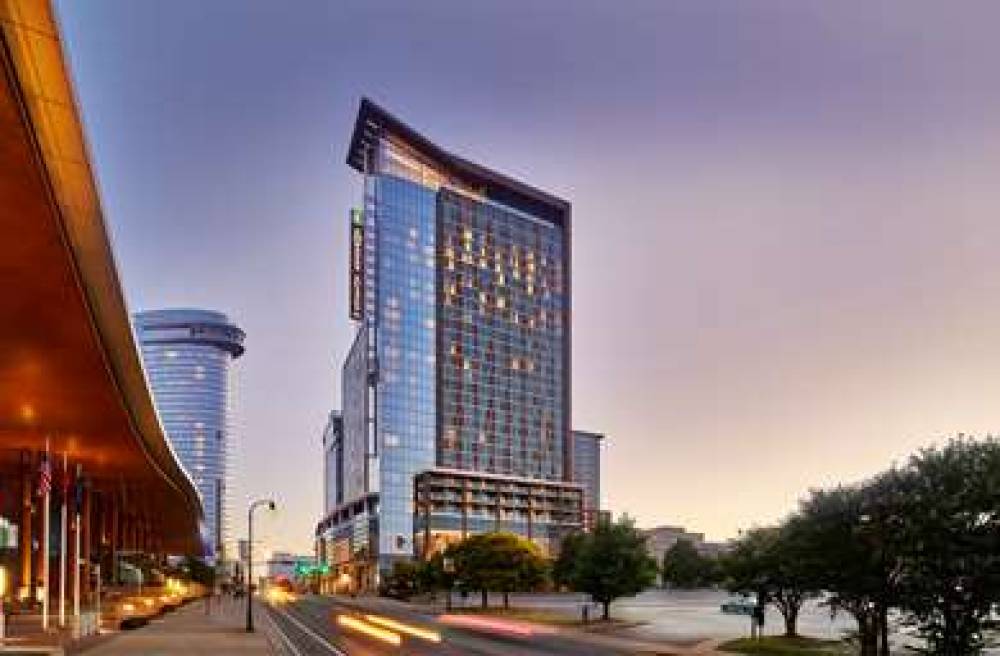 EMBASSY SUITES NASHVILLE DOWNTOWN 2