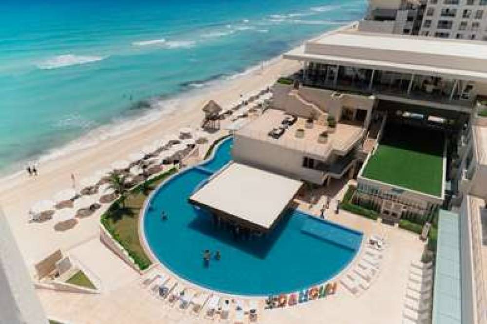 EMPORIO CANCUN 6