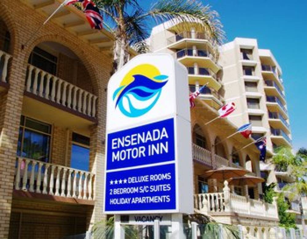 Ensenada Motor Inn And Suites