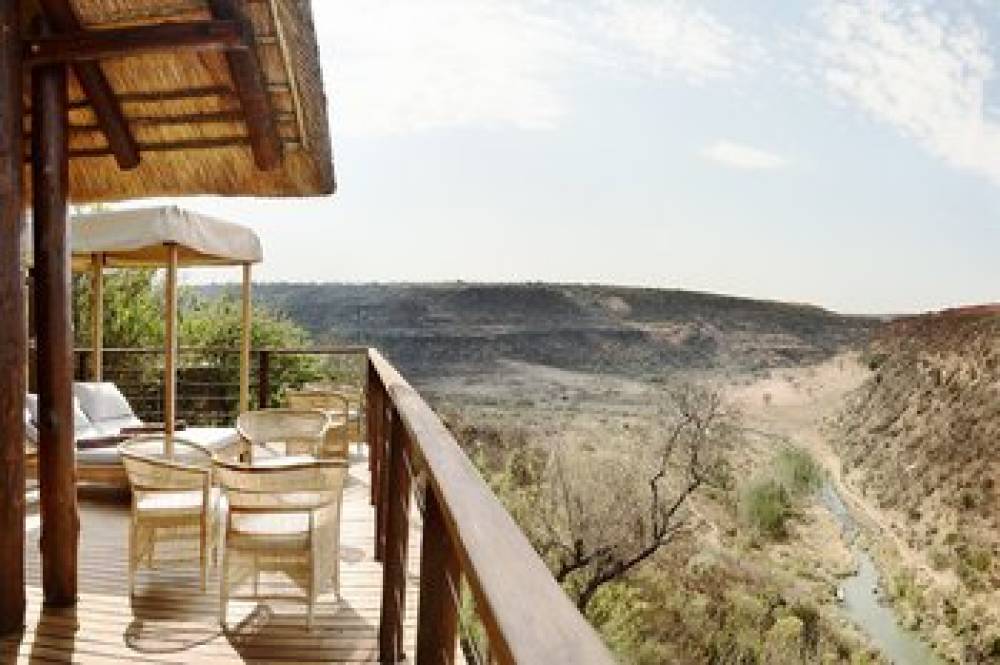 ESIWENI LUXURY SAFARI LODGE 8