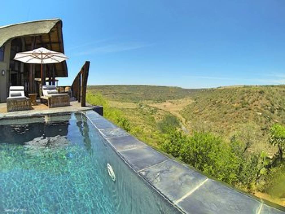 ESIWENI LUXURY SAFARI LODGE 5