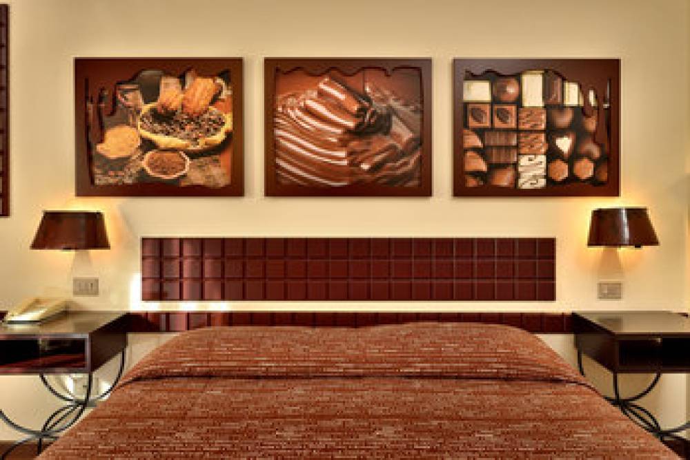 ETRUSCAN CHOCOHOTEL 4