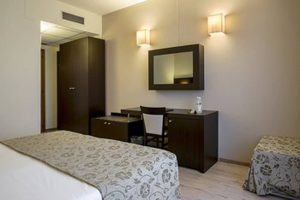 EXECUTIVE HOTEL 5