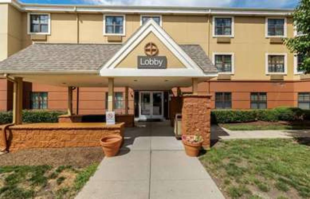 Extended Stay America - Chicago - Gurnee 3