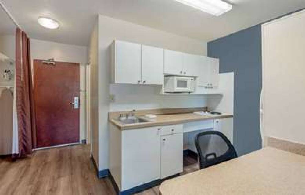 Extended Stay America - Chicago - Rolling Meadows 8