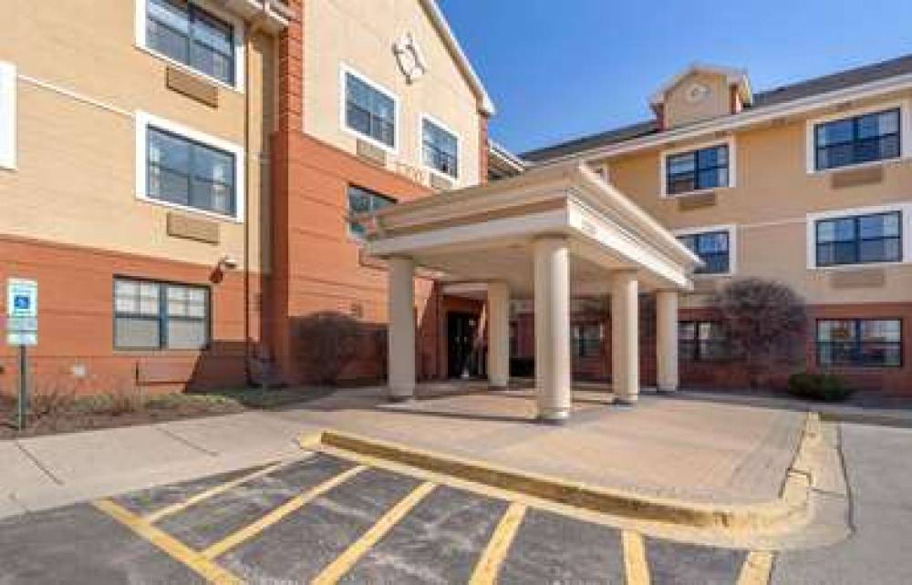 Extended Stay America Chicago Woodfield Mall