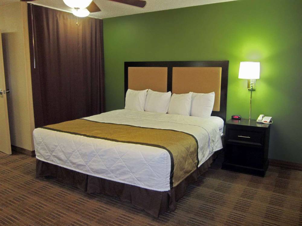 Extended Stay America - Detroit - Southfield - I-696 8