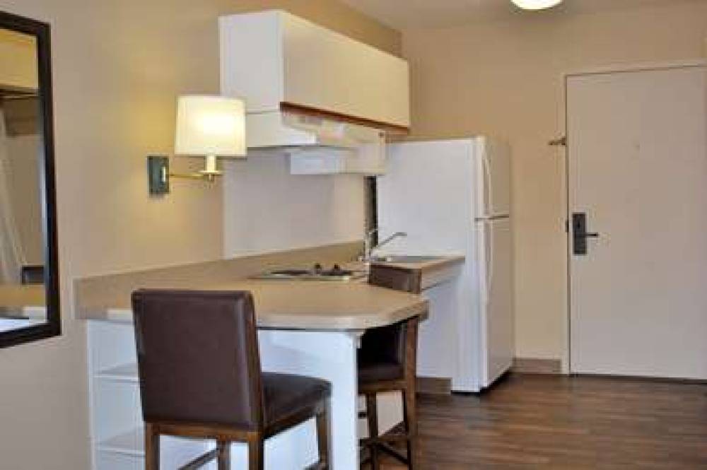 Extended Stay America - Detroit - Southfield - Northwestern Hwy 10