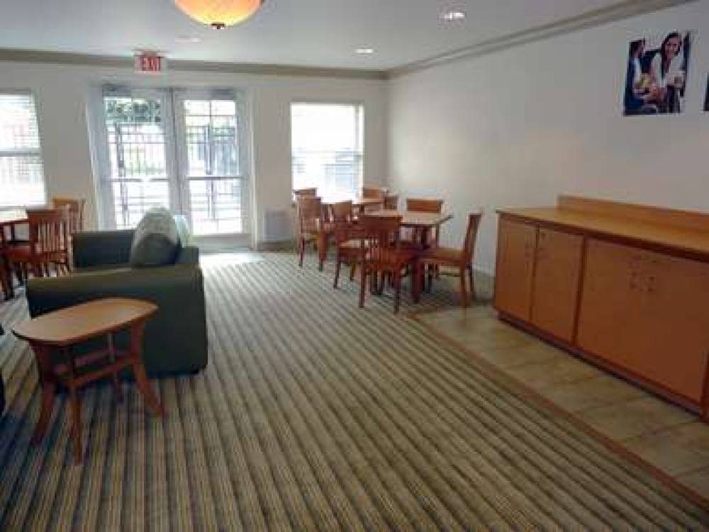 Extended Stay America - Greensboro - Airport 5