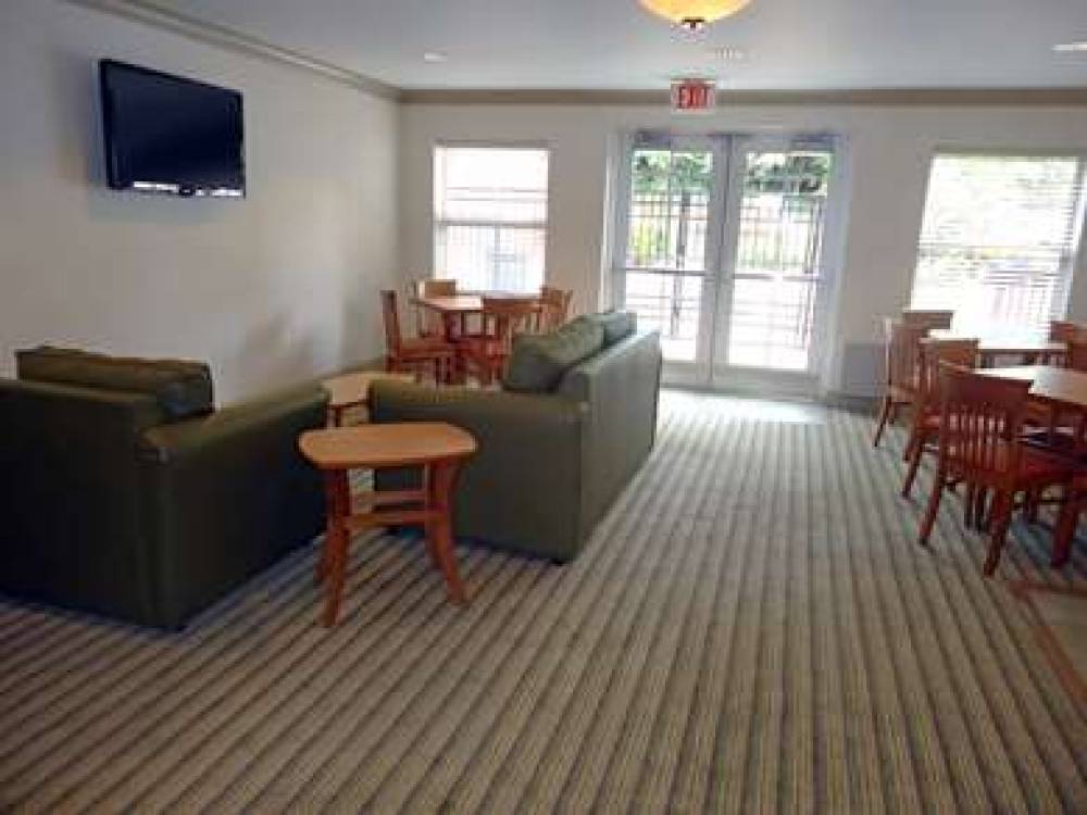 Extended Stay America - Greensboro - Airport 4