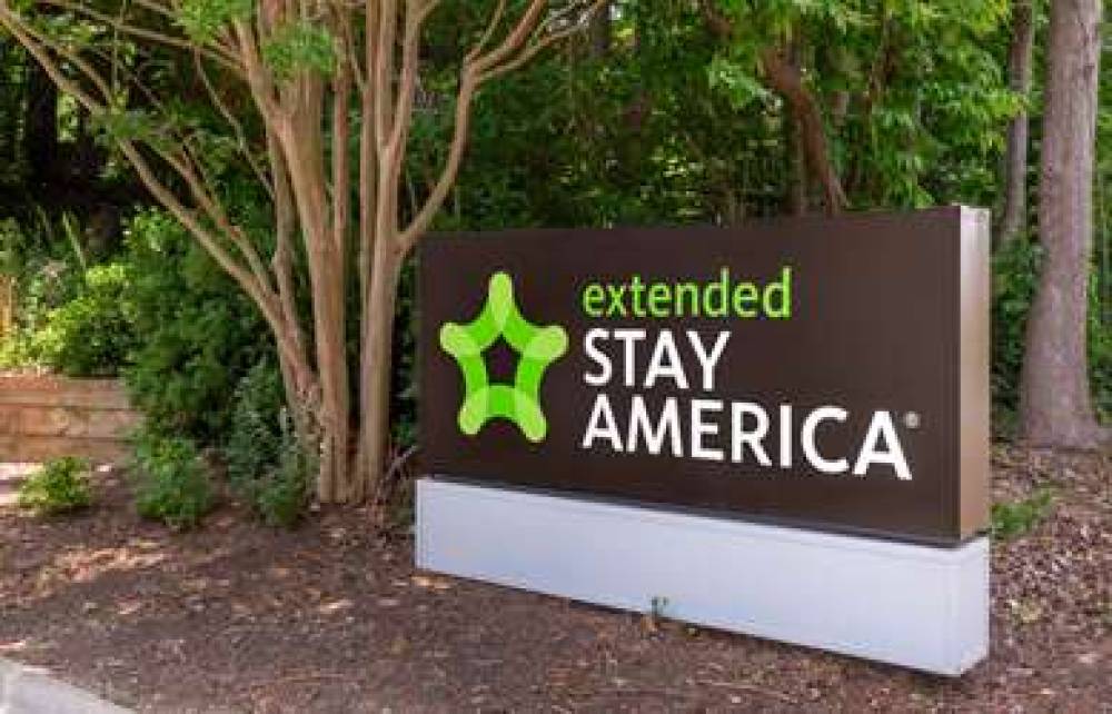 Extended Stay America - Greensboro - Wendover Ave - Big Tree Way 3