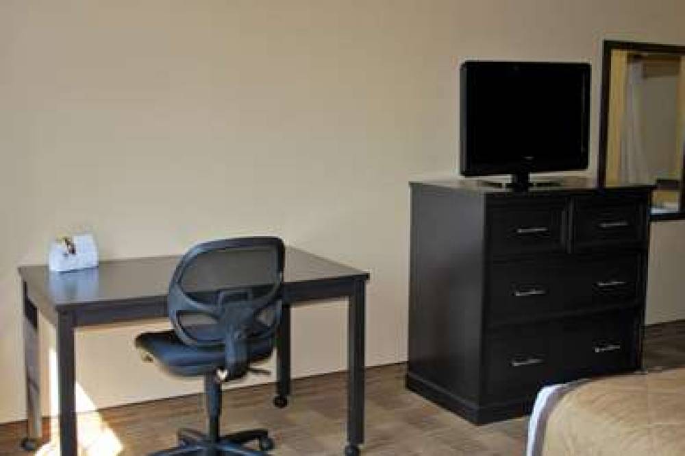 Extended Stay America - Milwaukee - Brookfield 8