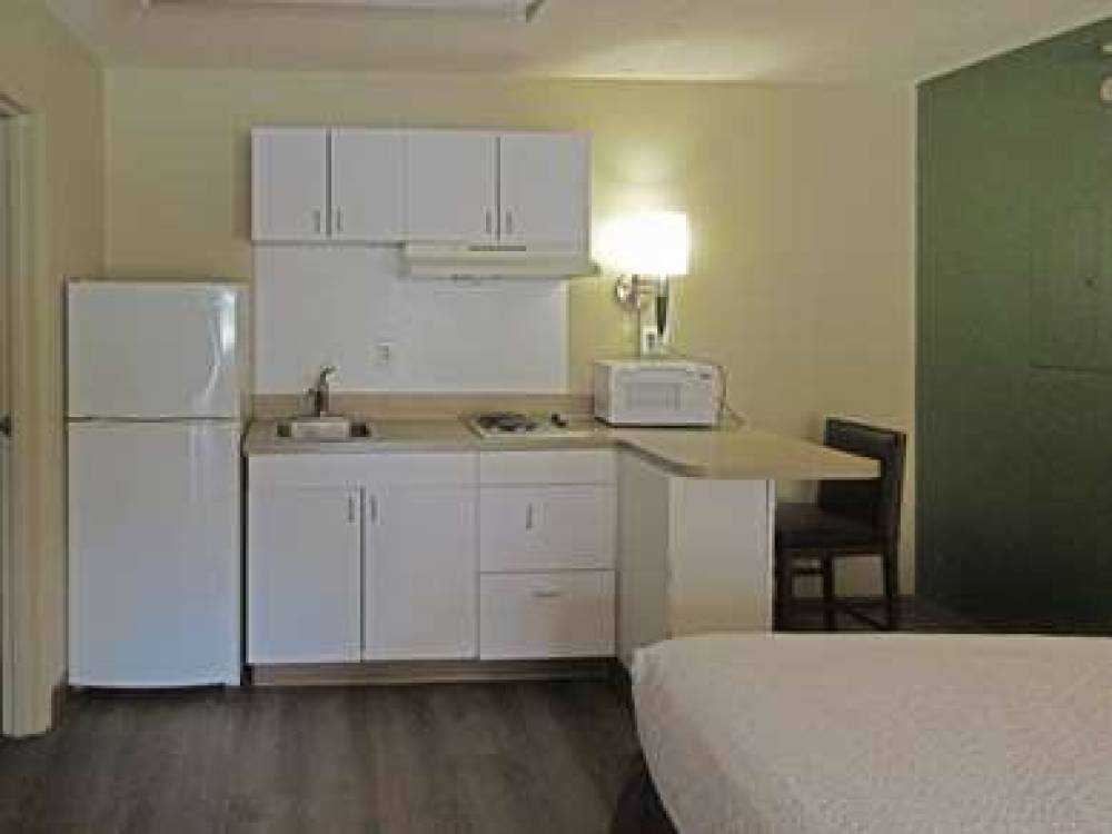 Extended Stay America - Raleigh - Crabtree Valley 9