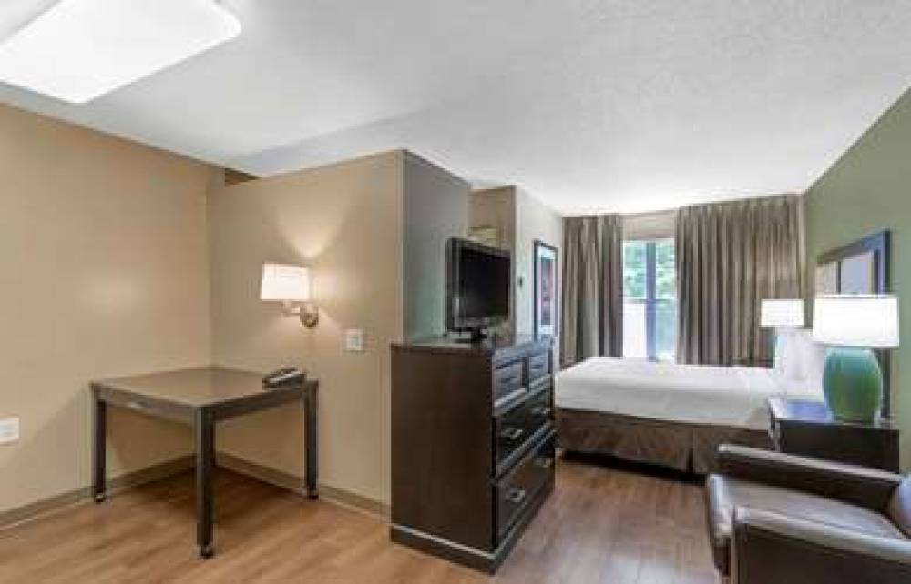 Extended Stay America - Raleigh - RTP - 4919 Miami Blvd 9