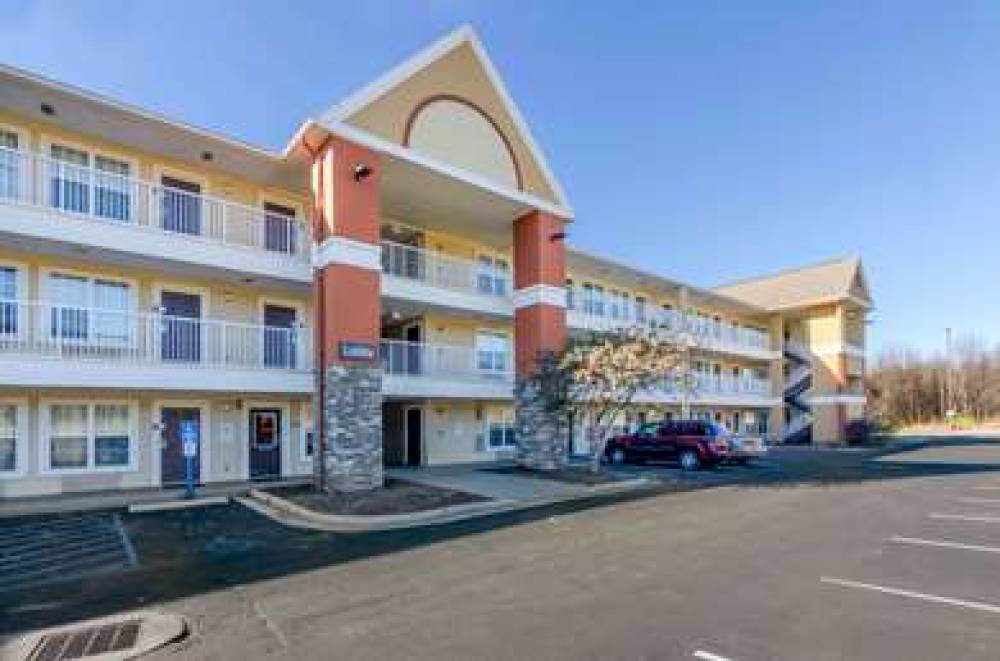 Extended Stay America - Roanoke - Airport 1