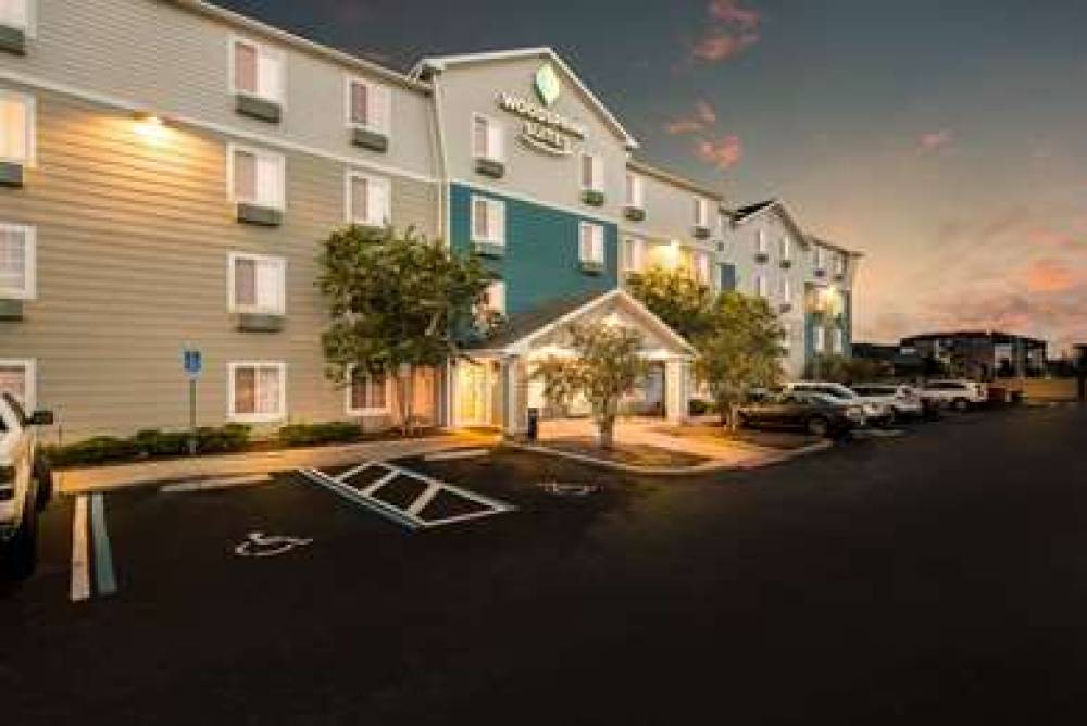 EXTENDED STAY AMERICA SELECT 7