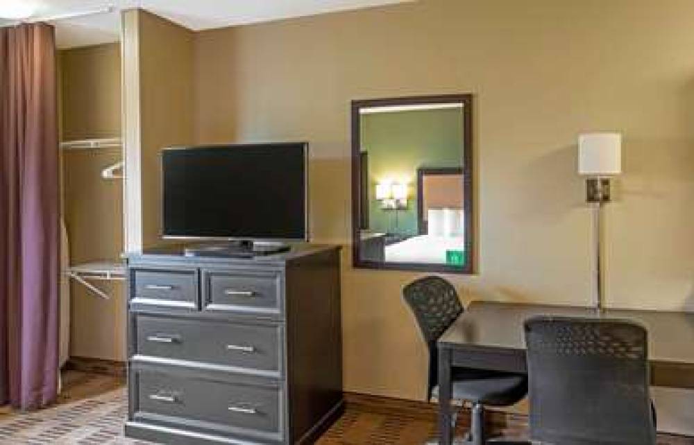 EXTENDED STAY AMERICA SUITES 10