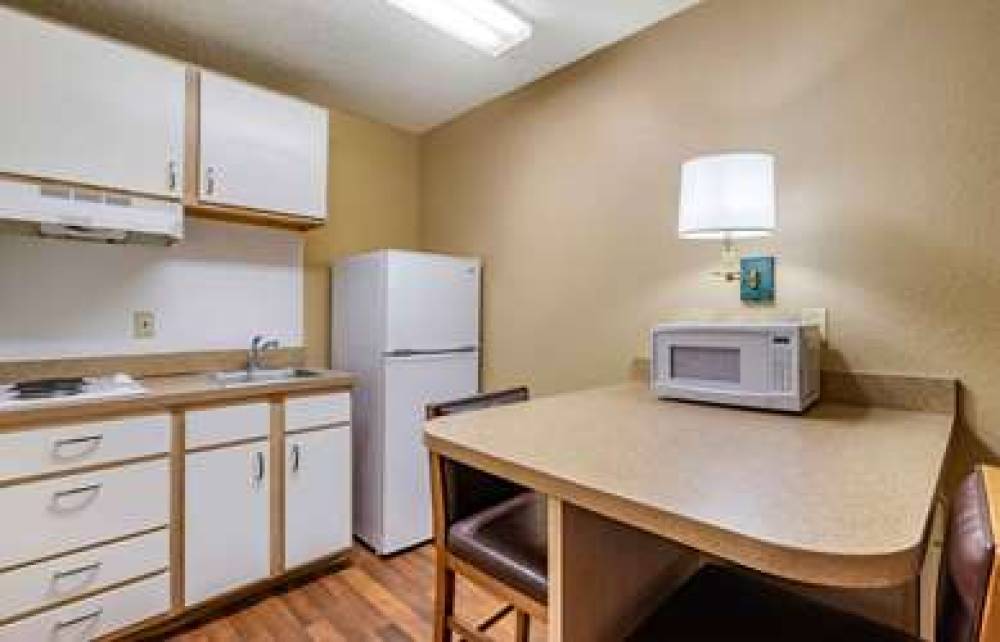 Extended Stay America - Tampa - Brandon 2