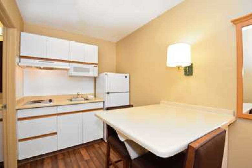 Extended Stay America - Washington, DC - Germantown - Town Center 10