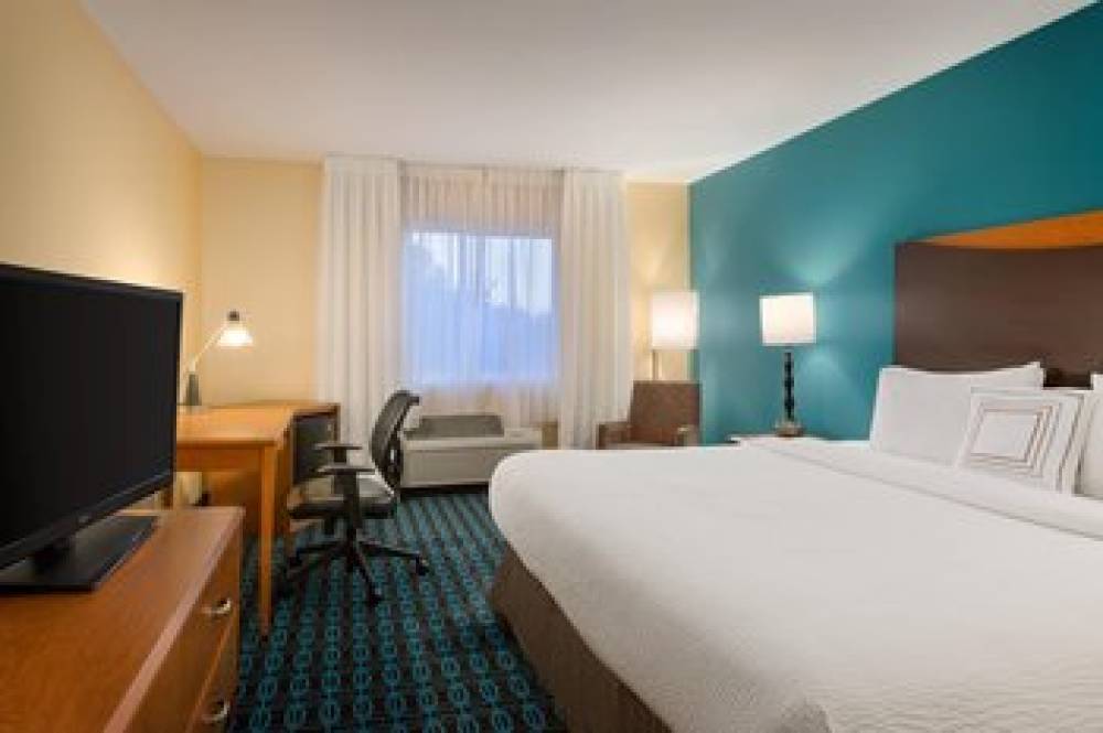 Fairfield By Marriott In And Suites Houston North-Cypress Station 10