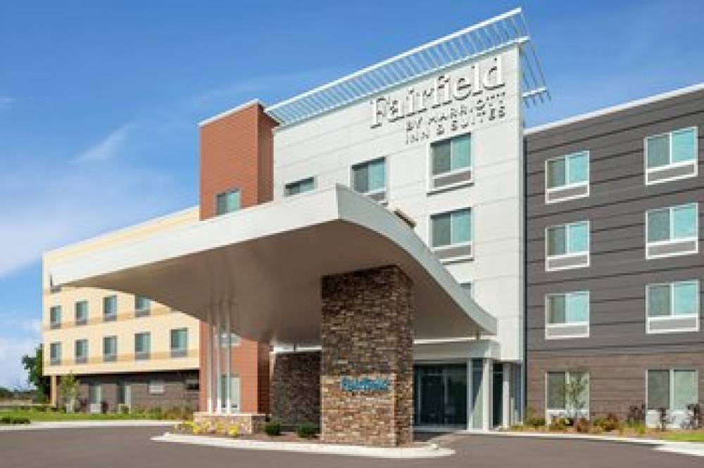 Fairfield By Marriott Inn And Suites Milwaukee West 2