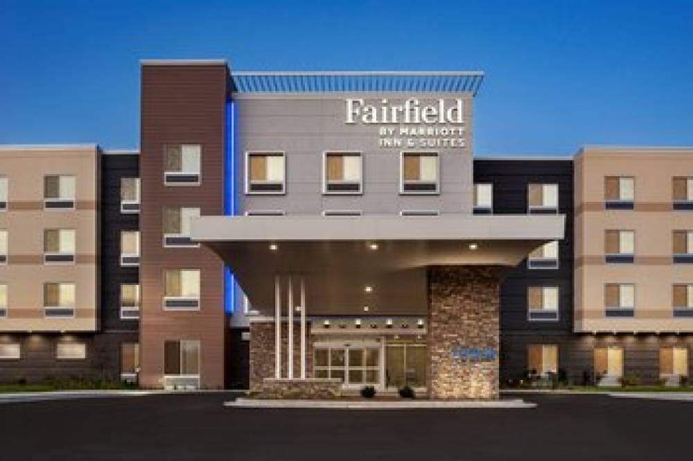 Fairfield By Marriott Inn And Suites Milwaukee West