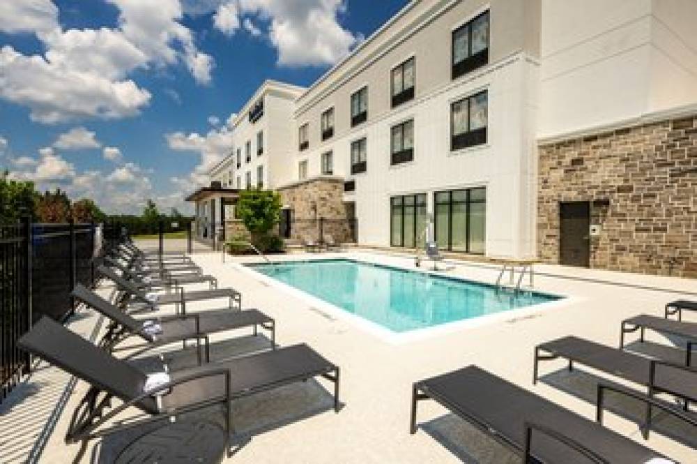 Fairfield By Marriott Inn And Suites Rome 9