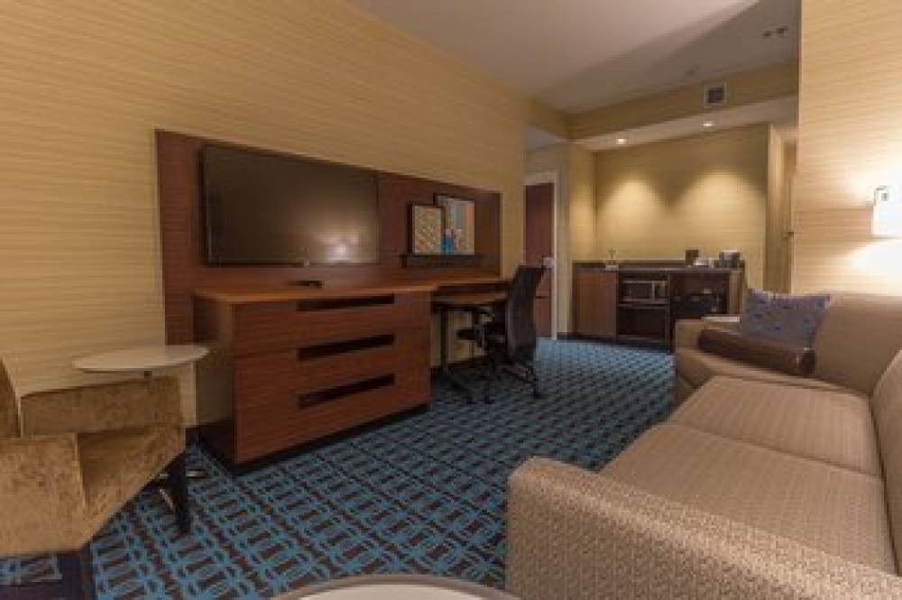 Fairfield Inn Ad Suites By Marriott Regina 9