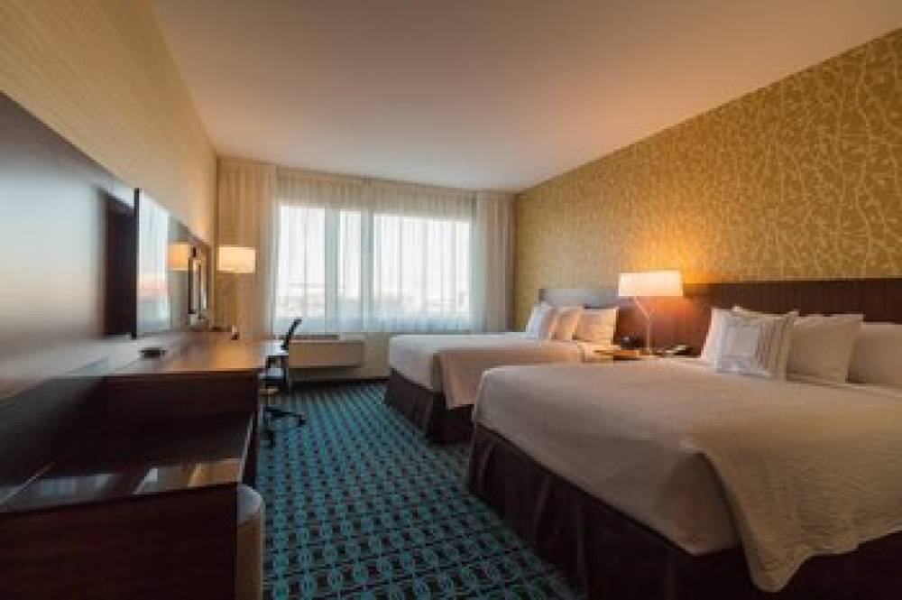 Fairfield Inn Ad Suites By Marriott Regina 3