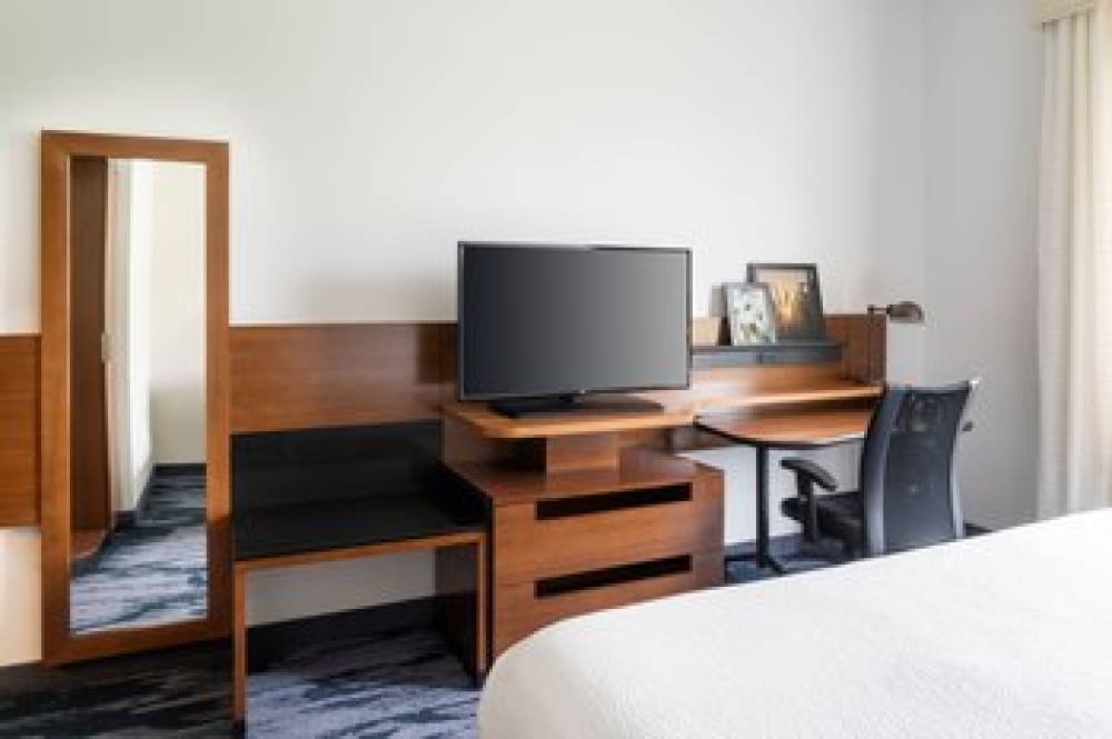 Fairfield Inn And Suites By Marriott Akron Fairlawn 7