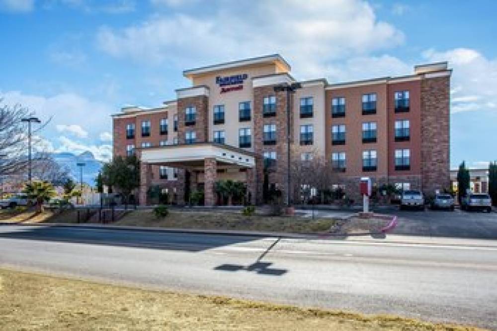 Fairfield Inn And Suites By Marriott Alamogordo 2