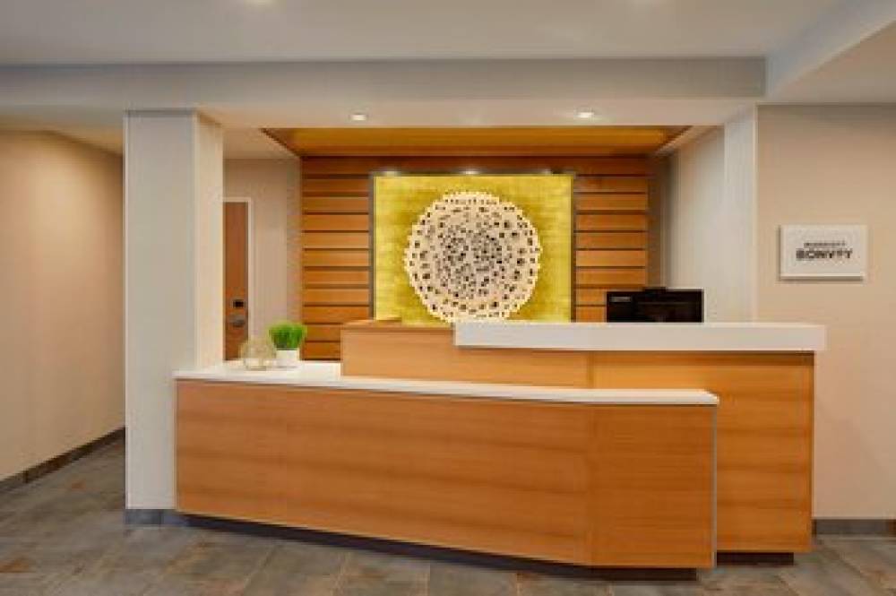 Fairfield Inn And Suites By Marriott Albany Airport 3