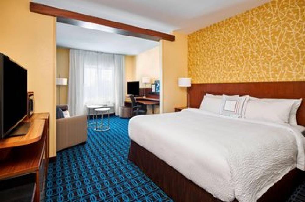 Fairfield Inn And Suites By Marriott Alexandria 9