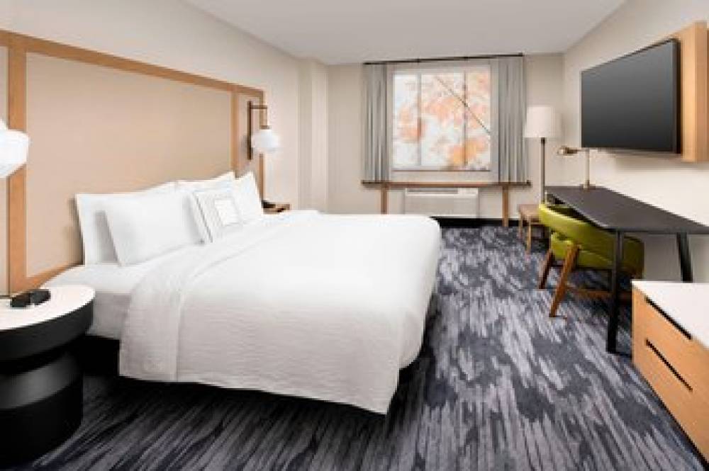 Fairfield Inn And Suites By Marriott Alexandria West-Mark Center 5