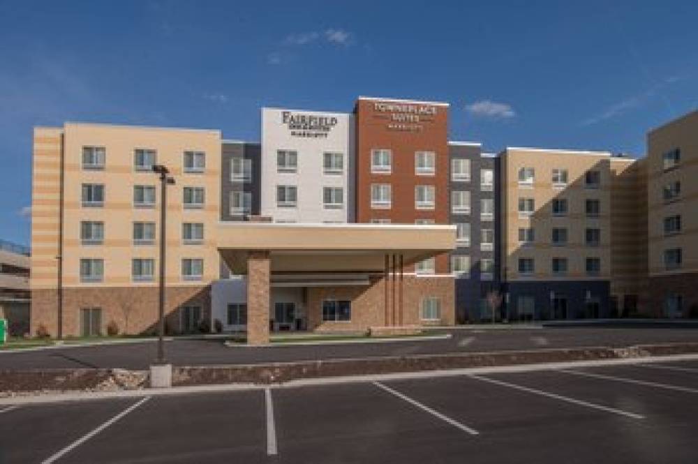 Fairfield Inn And Suites By Marriott Altoona 2