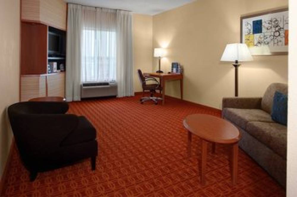 Fairfield Inn And Suites By Marriott Atlanta McDonough 8