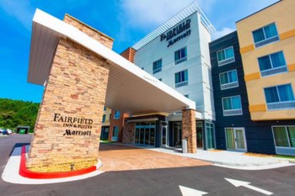 Fairfield Inn And Suites By Marriott Atlanta Woodstock