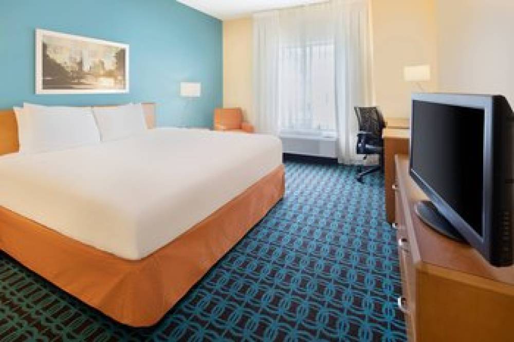 Fairfield Inn And Suites By Marriott Austin-University Area 8