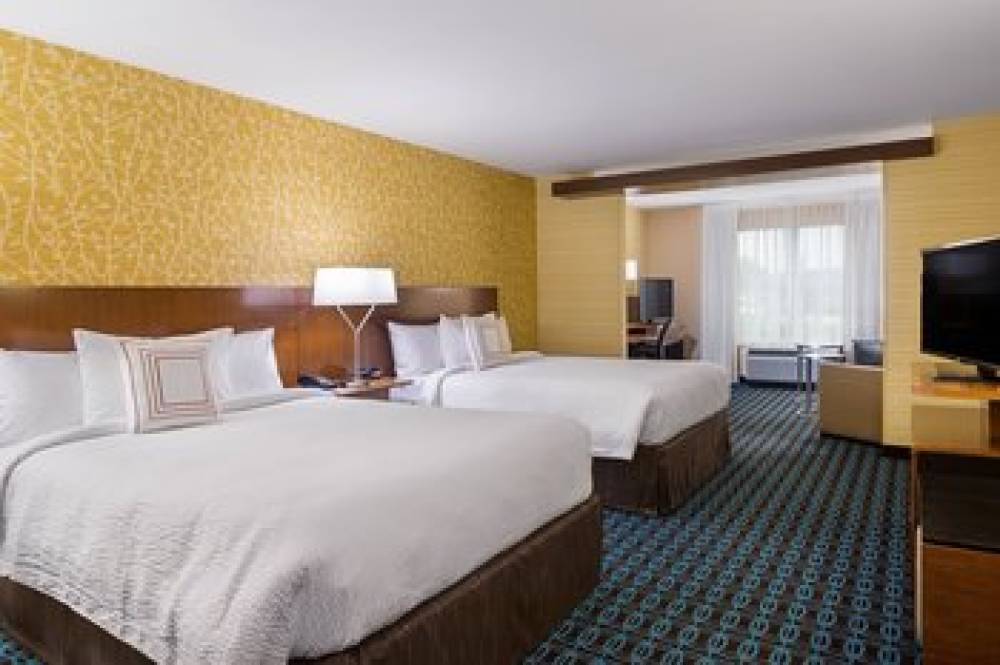 Fairfield Inn And Suites By Marriott Belle Vernon 10