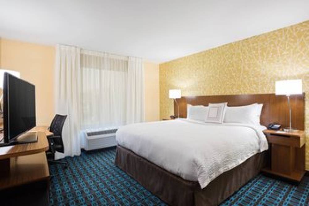 Fairfield Inn And Suites By Marriott Belle Vernon 6