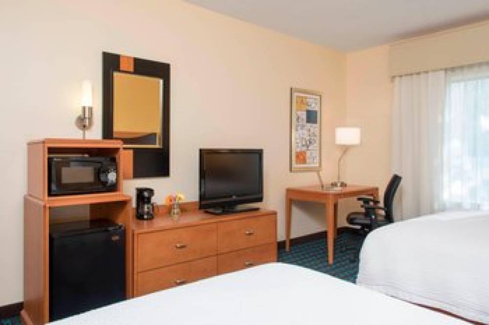 Fairfield Inn And Suites By Marriott Bloomington 6