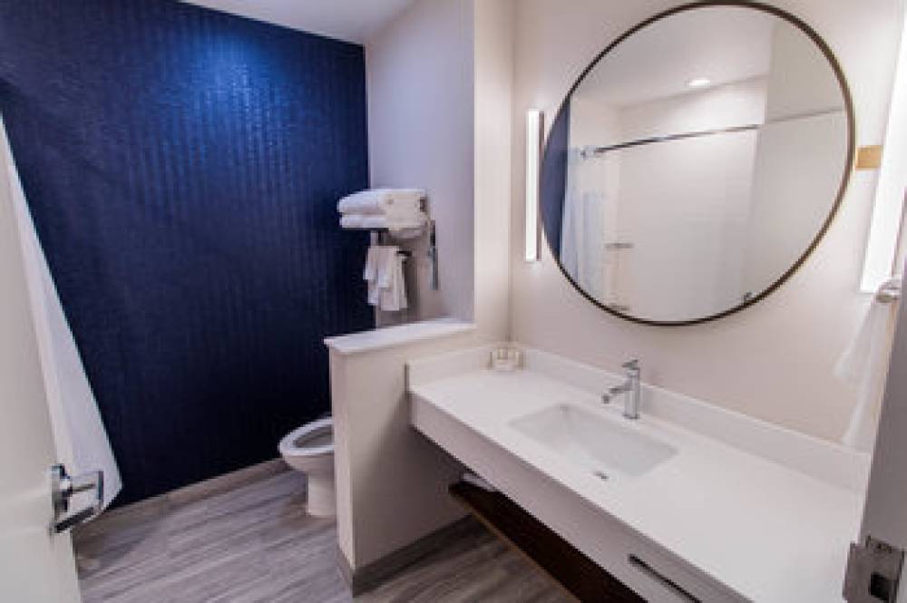 Fairfield Inn And Suites By Marriott Brownsville North 6