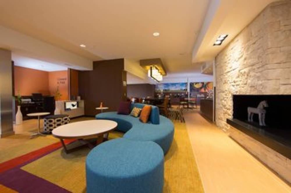 Fairfield Inn And Suites By Marriott Burlington 1