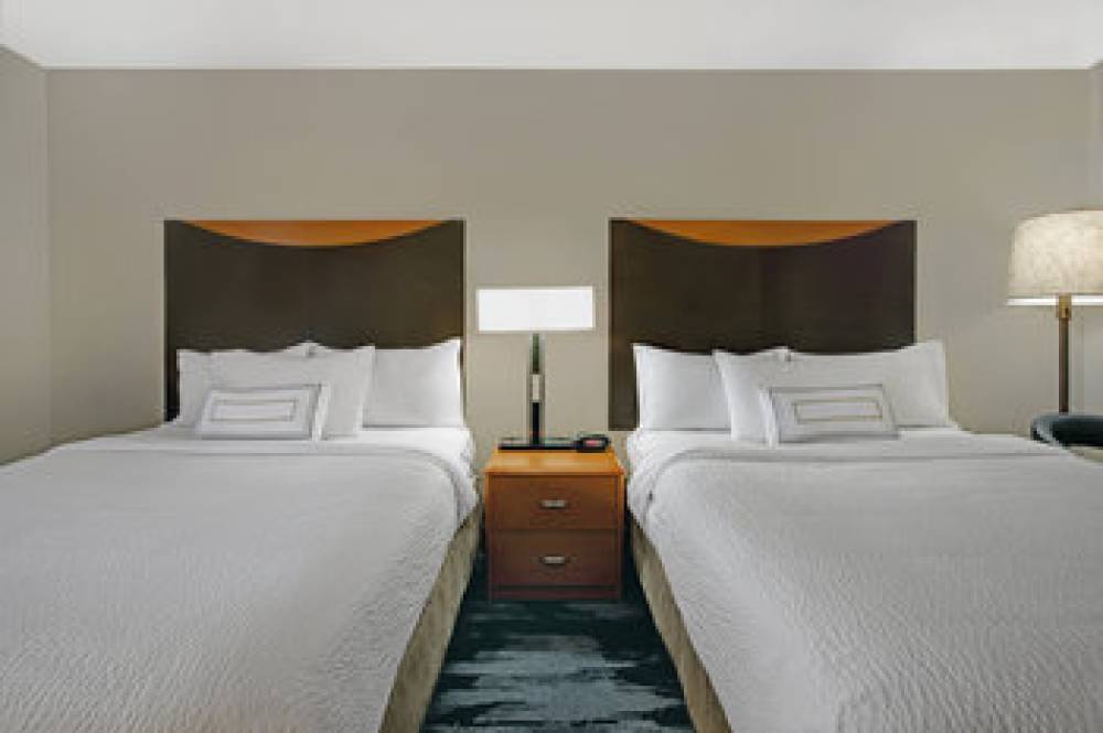 Fairfield Inn And Suites By Marriott Carlsbad 10