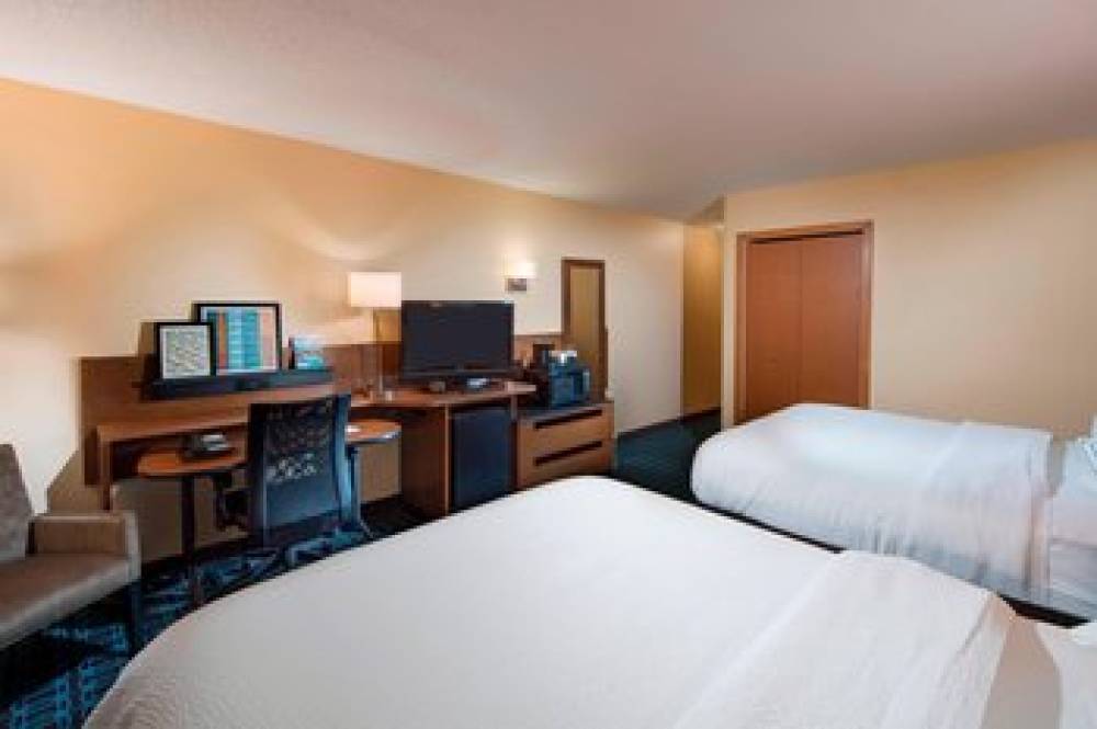 Fairfield Inn And Suites By Marriott Charleston North-University Area 6