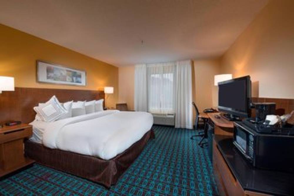 Fairfield Inn And Suites By Marriott Charleston North-University Area 5