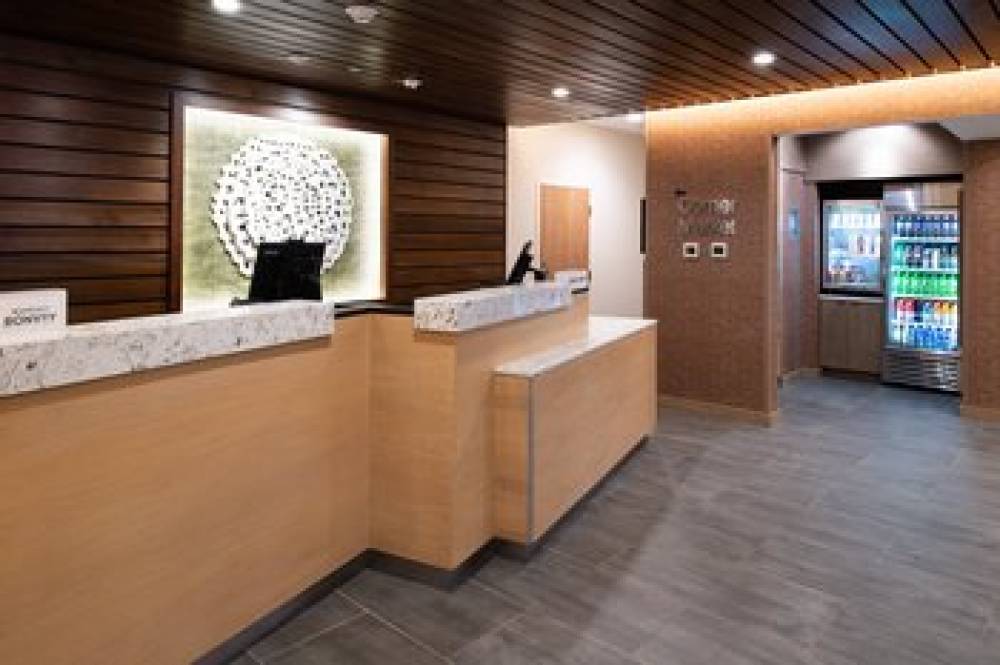 Fairfield Inn And Suites By Marriott Charlotte Northeast 2