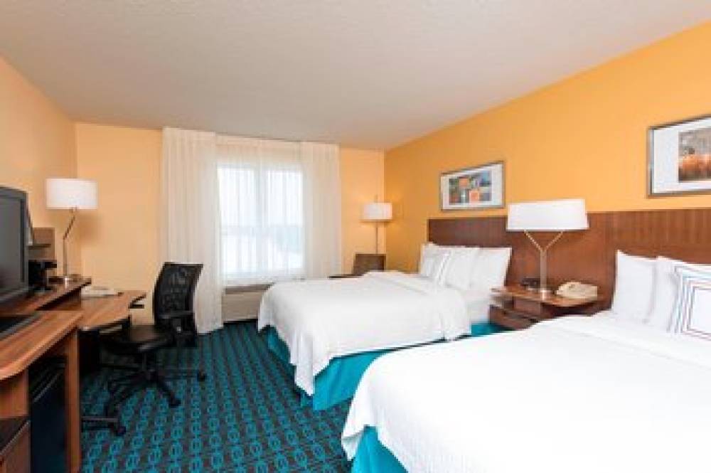 Fairfield Inn And Suites By Marriott Chicago St Charles 4