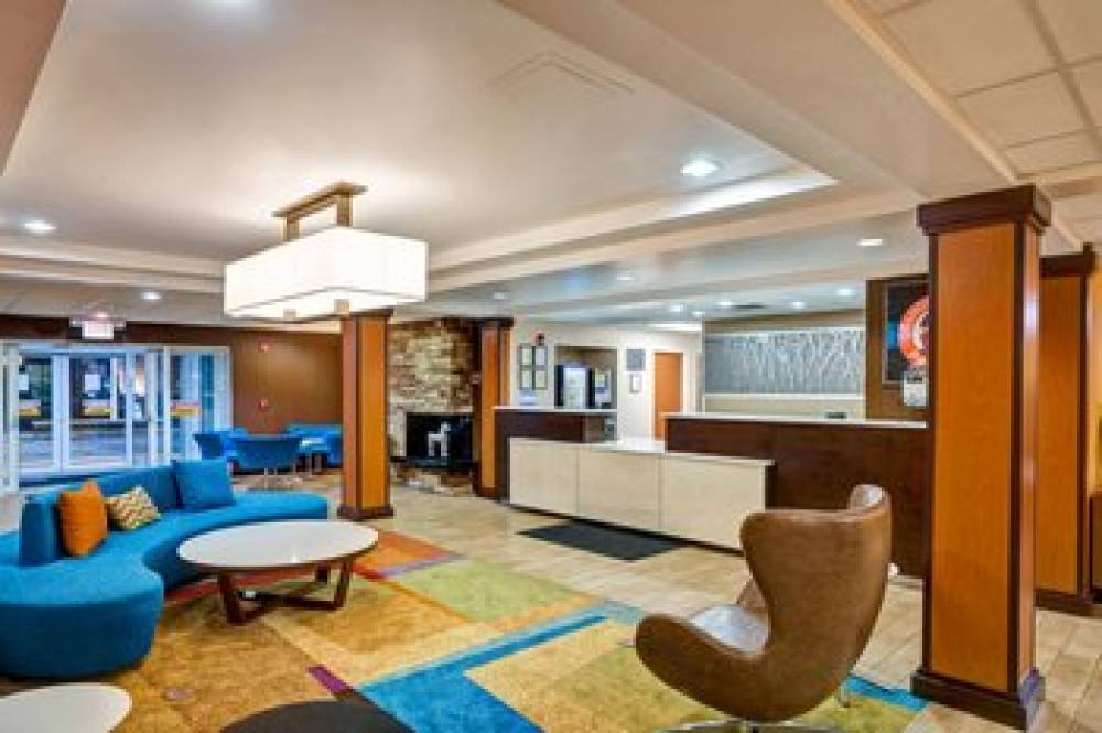 Fairfield Inn And Suites By Marriott Christiansburg 6